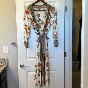 Beautiful Urban Outfitters raw hem robe. Can be worn as robe or kimono.